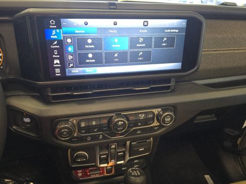 New 2026 Jeep Wrangler Unlimited Sport AWD/4WD image 17