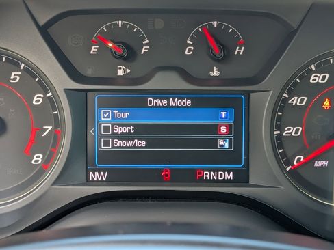 Used 2023 Chevrolet Camaro LT w/ RS Package image 19