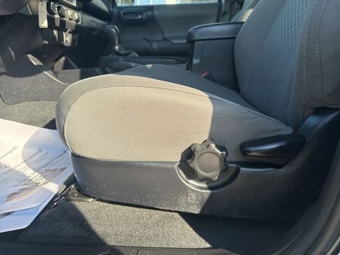 Certified 2023 Toyota Tacoma SR image 28