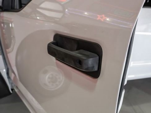 Used 2020 Ford F350 XL w/ Power Equipment Group image 37