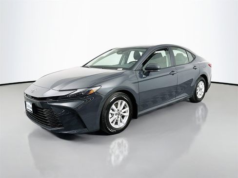Certified 2025 Toyota Camry LE w/ Convenience Package image 3