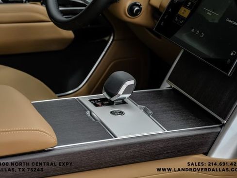 New 2026 Land Rover Range Rover SE AWD/4WD image 27