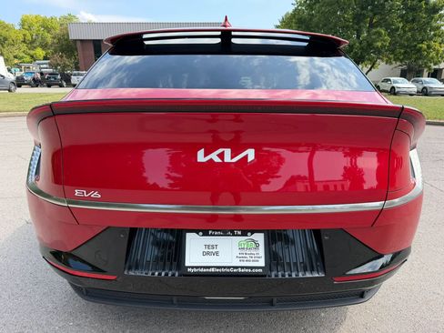 Used 2022 Kia EV6 Wind w/ Wind Technology Package AWD/4WD image 11
