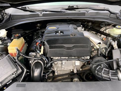 Used 2018 Cadillac ATS Luxury image 32