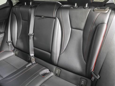 Used 2023 Buick Envision Essence w/ Sport Touring Package image 38