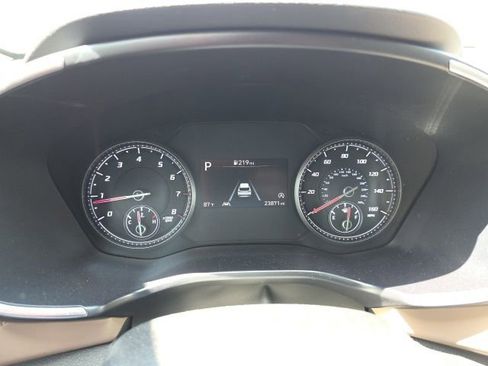 Used 2023 Hyundai Santa Fe SEL image 25