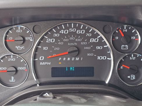 New 2026 Chevrolet Express 3500 Extended w/ Driver Convenience Package RWD image 15