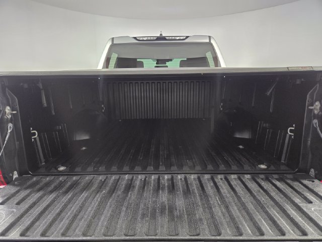 Used 2022 Toyota Tundra SR5 AWD/4WD image 26