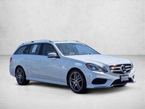 Used 2016 Mercedes-Benz E 350 4MATIC Wagon image 3