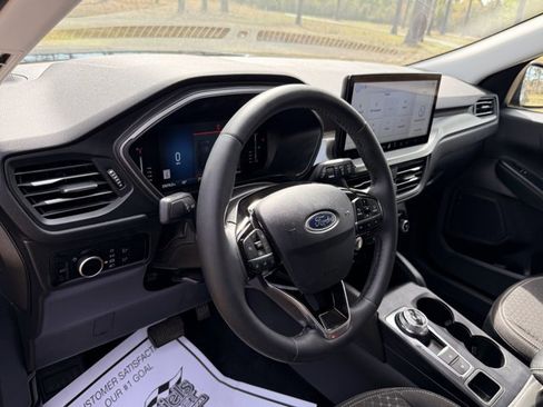 Used 2024 Ford Escape Active w/ Tech Pack #1 image 16