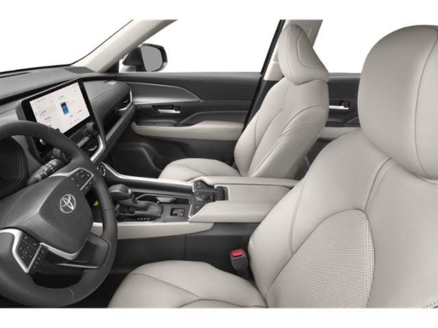 New 2026 Toyota Grand Highlander XLE FWD image 11