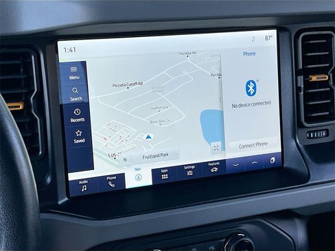 Used 2023 Ford Bronco Badlands image 13