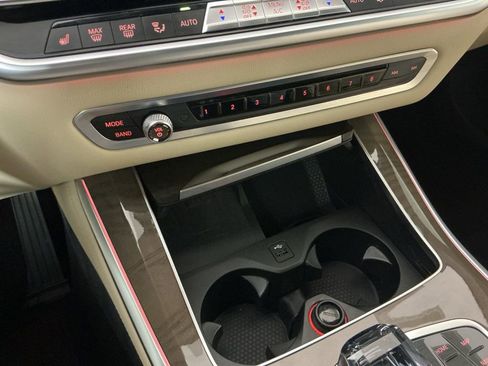 Used 2019 BMW X5 xDrive40i w/ Convenience Package image 13