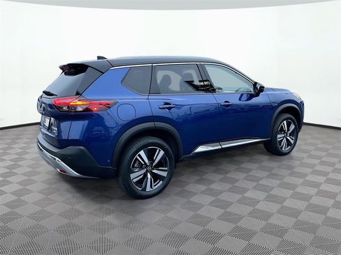 Used 2023 Nissan Rogue Platinum w/ Platinum Premium Package image 6