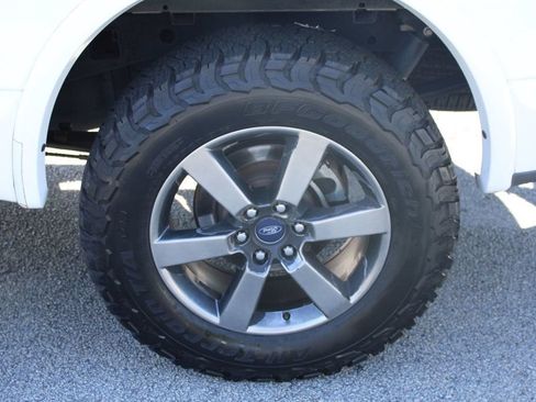 Used 2016 Ford F150 XLT w/ Equipment Group 302A Luxury AWD/4WD image 36