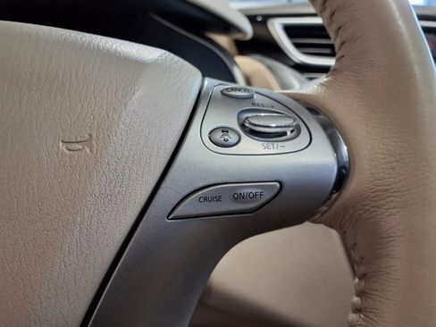 Used 2015 Nissan Murano Platinum w/ Platinum Technology Package AWD/4WD image 22