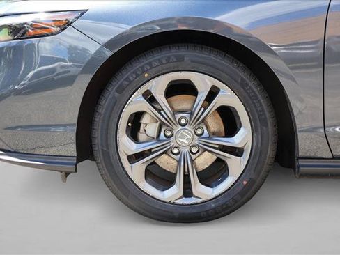 Used 2023 Honda Accord EX image 9