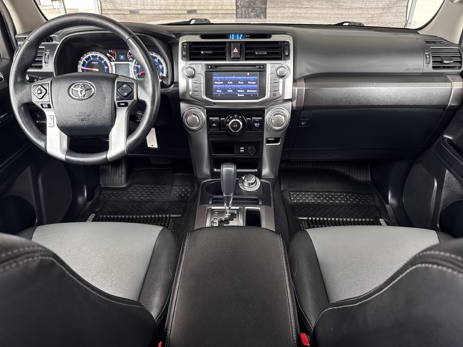 Used 2018 Toyota 4Runner SR5 Premium AWD/4WD image 15