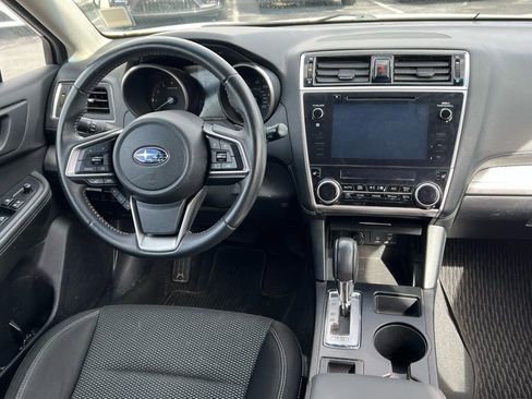 Used 2019 Subaru Outback 2.5i Premium AWD/4WD image 22