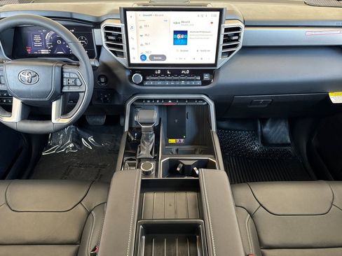 New 2026 Toyota Tundra Limited image 12