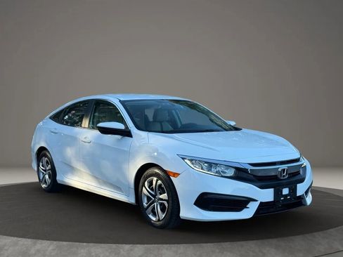 Used 2017 Honda Civic LX image 3