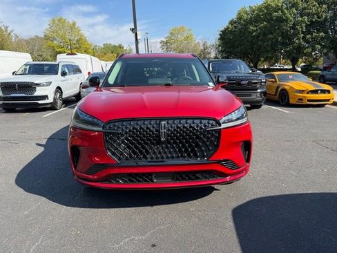 New 2025 Lincoln Aviator 2WD w/ Jet Appearance Package image 15