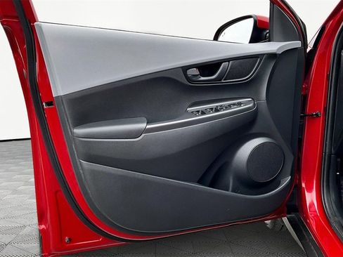 Used 2020 Hyundai Kona SEL image 23