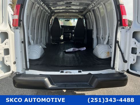 Used 2023 Chevrolet Express 2500 Extended w/ Driver Convenience Package RWD image 21