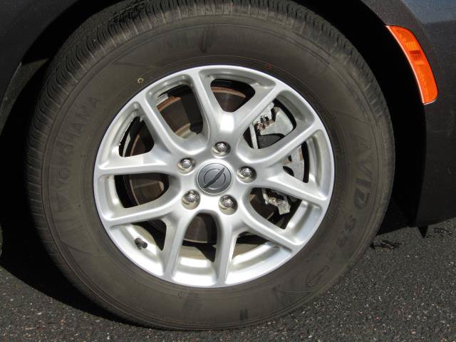 Used 2023 Chrysler Voyager LX FWD image 8