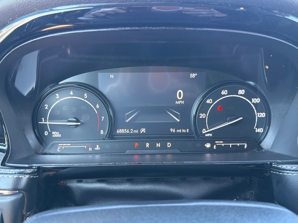 Used 2020 Lincoln Corsair AWD w/ Equipment Group 101A image 3