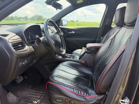 Used 2022 Chevrolet Equinox RS FWD image 9