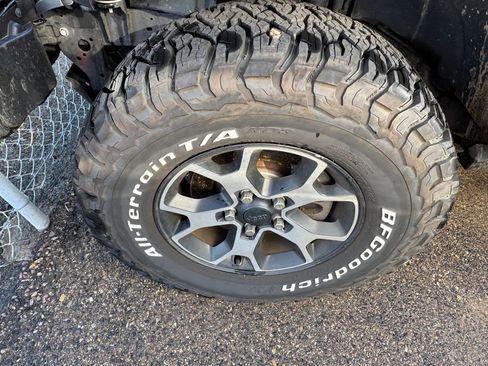 Used 2018 Jeep Wrangler Unlimited Rubicon image 5