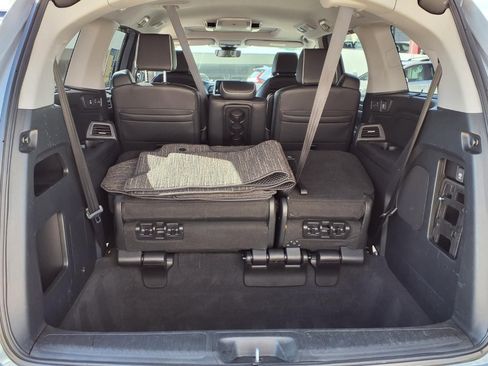 Used 2023 Honda Odyssey Elite image 8