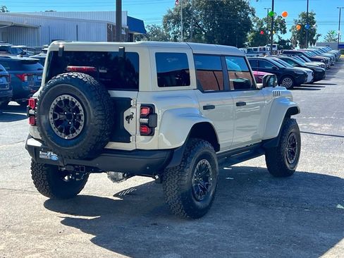 New 2025 Ford Bronco Raptor image 5