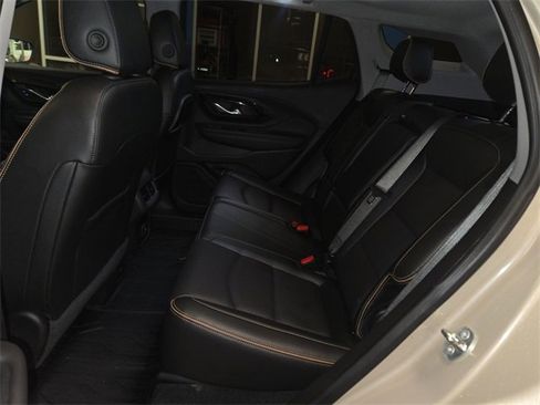Used 2022 GMC Terrain AT4 w/ Infotainment Package II image 23
