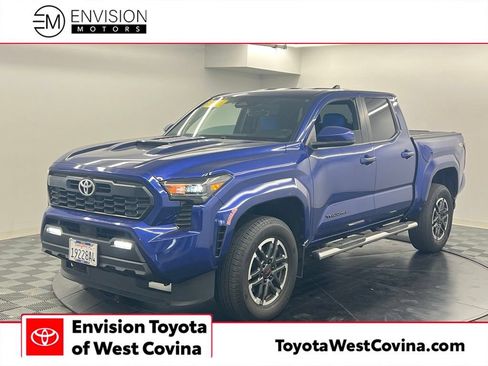 Used 2024 Toyota Tacoma TRD Sport RWD image 1