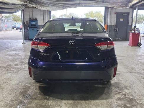 Used 2021 Toyota Corolla LE image 8