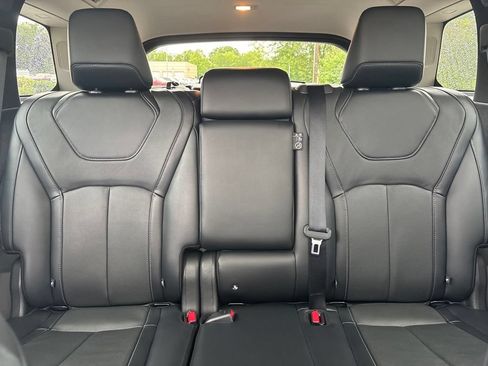 Used 2023 INFINITI QX60 Luxe w/ Performance Audio Package AWD/4WD image 28