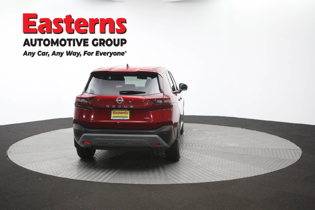 Used 2023 Nissan Rogue S AWD/4WD image 40
