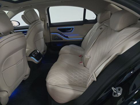 Used 2023 Mercedes-Benz S 580 4MATIC Sedan image 15