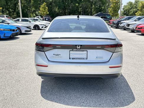 Used 2024 Honda Accord Sport image 5