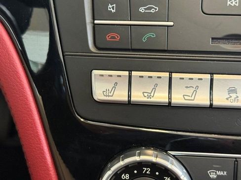 Used 2019 Mercedes-Benz SL 550 image 17