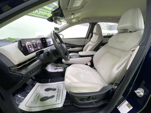 Used 2023 Nissan Ariya FWD image 17