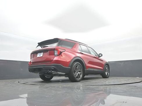 New 2026 Ford Explorer ST w/ Sun And Sound Package AWD/4WD image 30