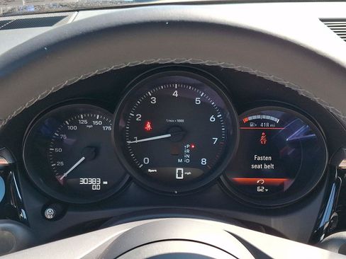 Used 2023 Porsche Macan AWD/4WD image 22