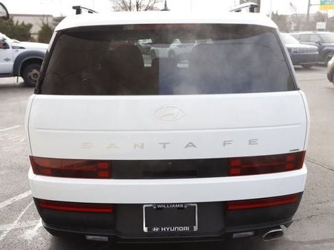 Used 2025 Hyundai Santa Fe SEL AWD/4WD image 4