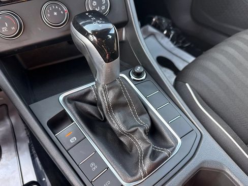 Used 2022 Volkswagen Jetta Sport FWD image 24