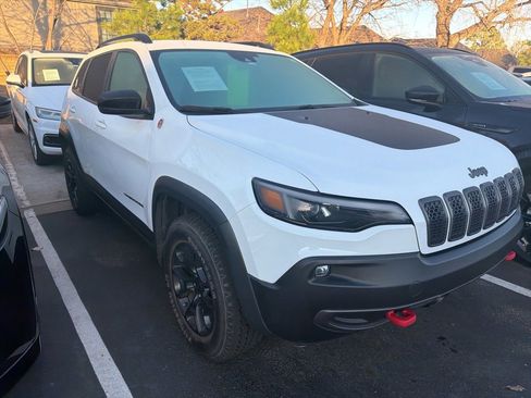 Used 2022 Jeep Cherokee Trailhawk w/ Technology Group B image 3