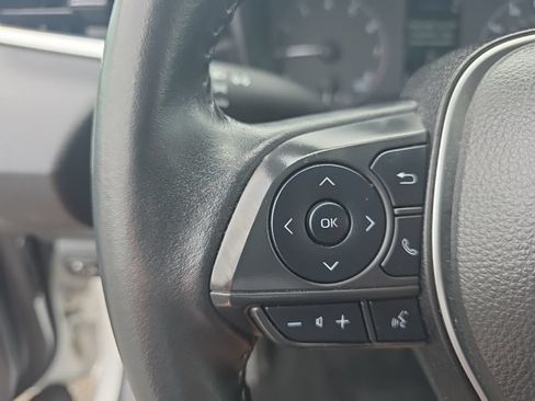 Used 2025 Toyota Corolla SE FWD image 16