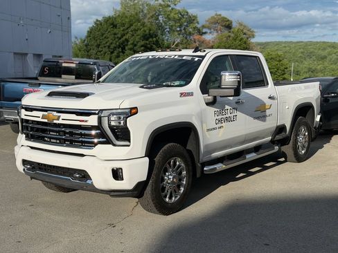New 2026 Chevrolet Silverado 2500 LT AWD/4WD image 1